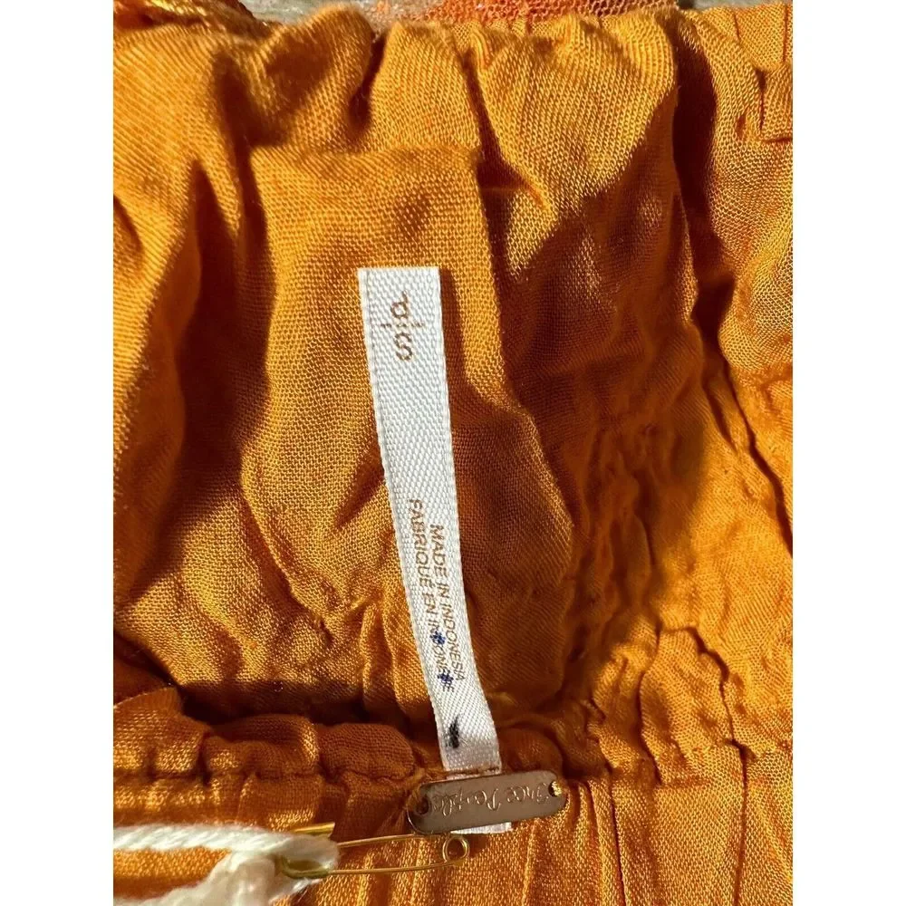New Free People Summer Spice Top size Small in orange color
